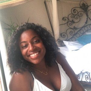 Meet your Posher, Jade